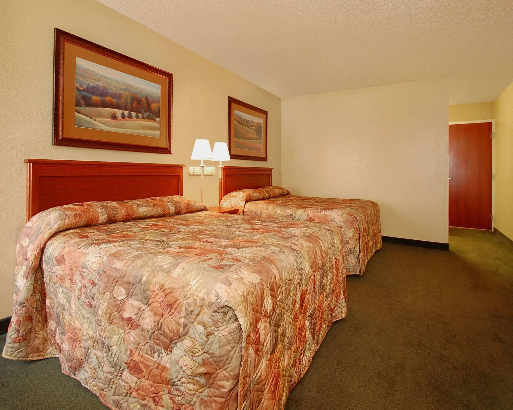 Econo Lodge Inn & Suites Kearney Dış mekan fotoğraf